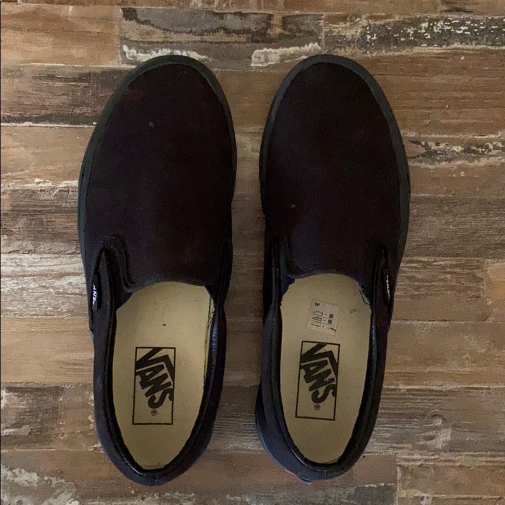 Black Vans
